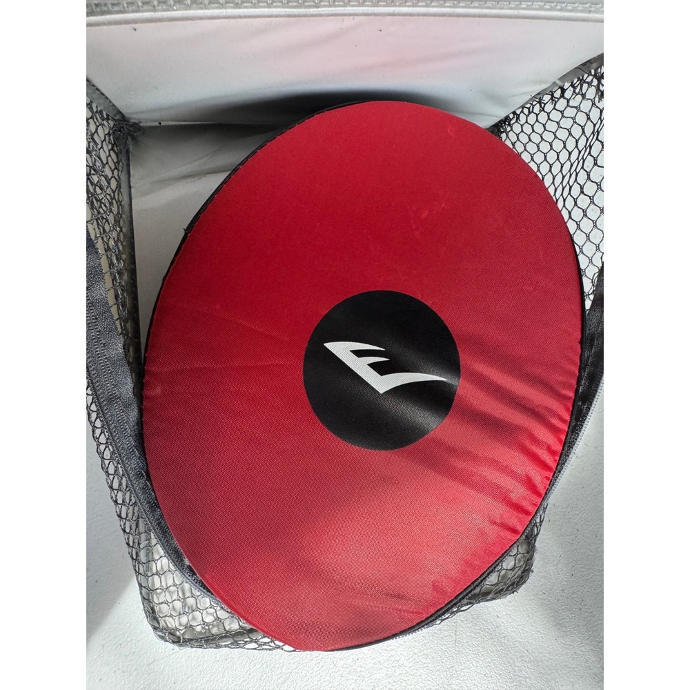 Everlast Focus Punch Mitts Red Black Boxing Kickboxing Training Targets Pair - Picture 3 of 6